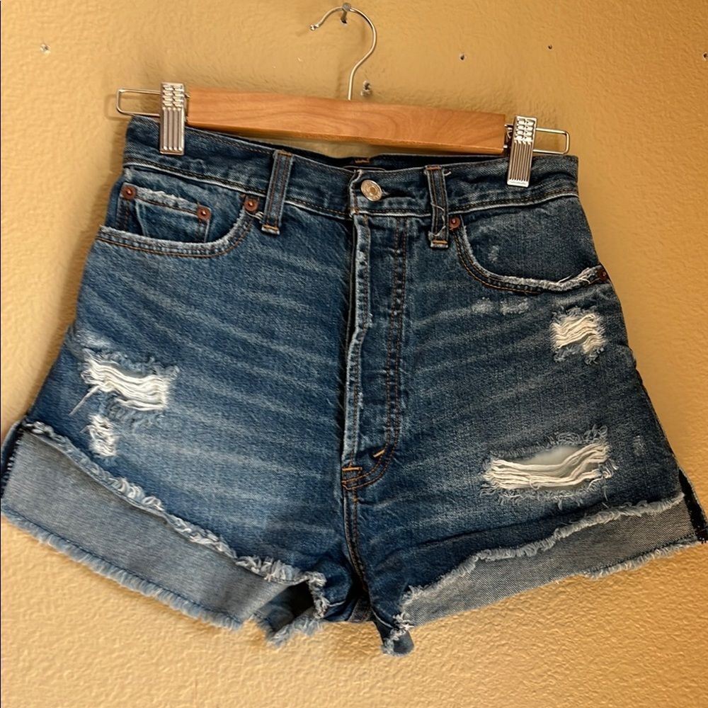 Abercrombie & Fitch jeans‎ cutoffs 24